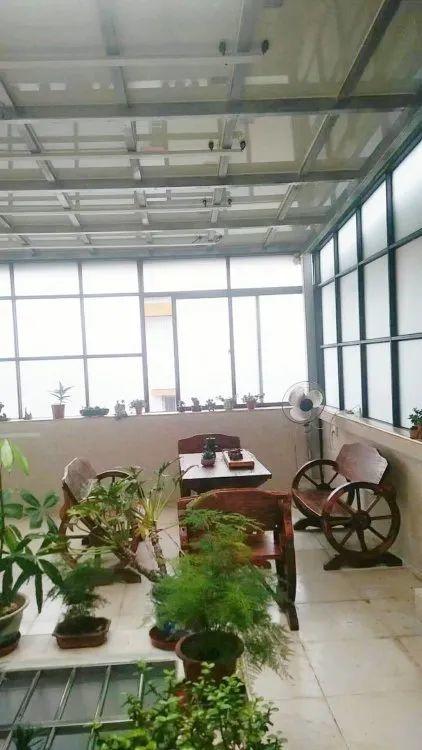 還在裝傳統(tǒng)陽光房？太傻了！如今大家都裝這個(gè)，美觀、環(huán)保還能賺錢！