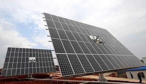 中國十三省最大光伏電站在這里！欽州康熙嶺的光伏電站能排上號了嗎？